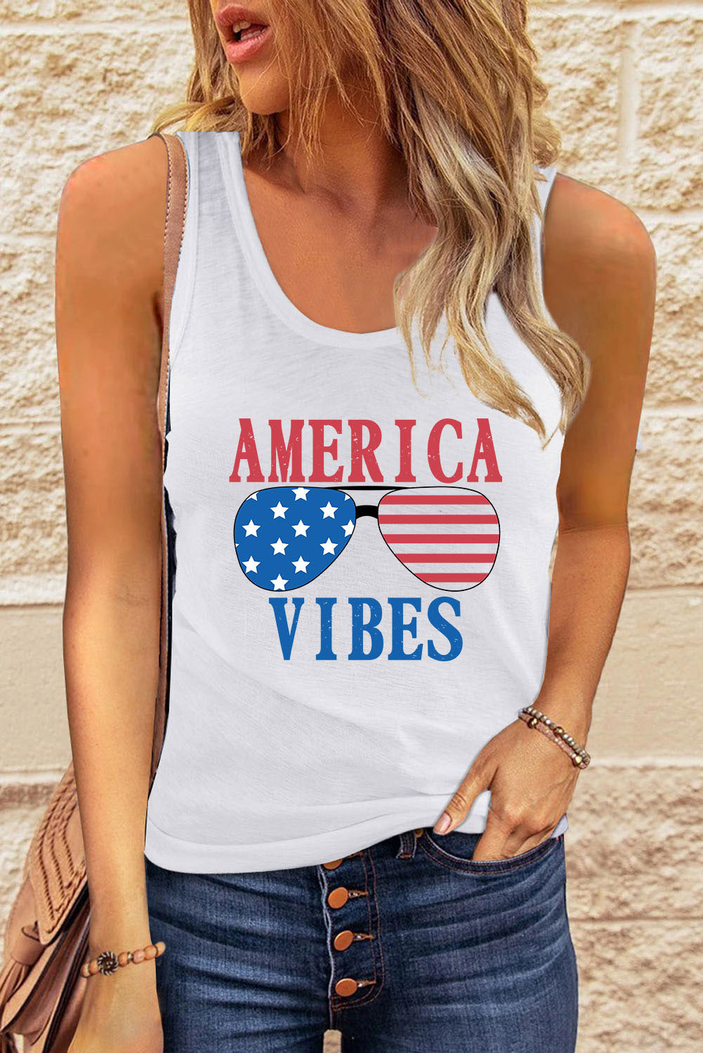 AMERICA VIBES Sunglass Graphic Print Racerback Tank Top