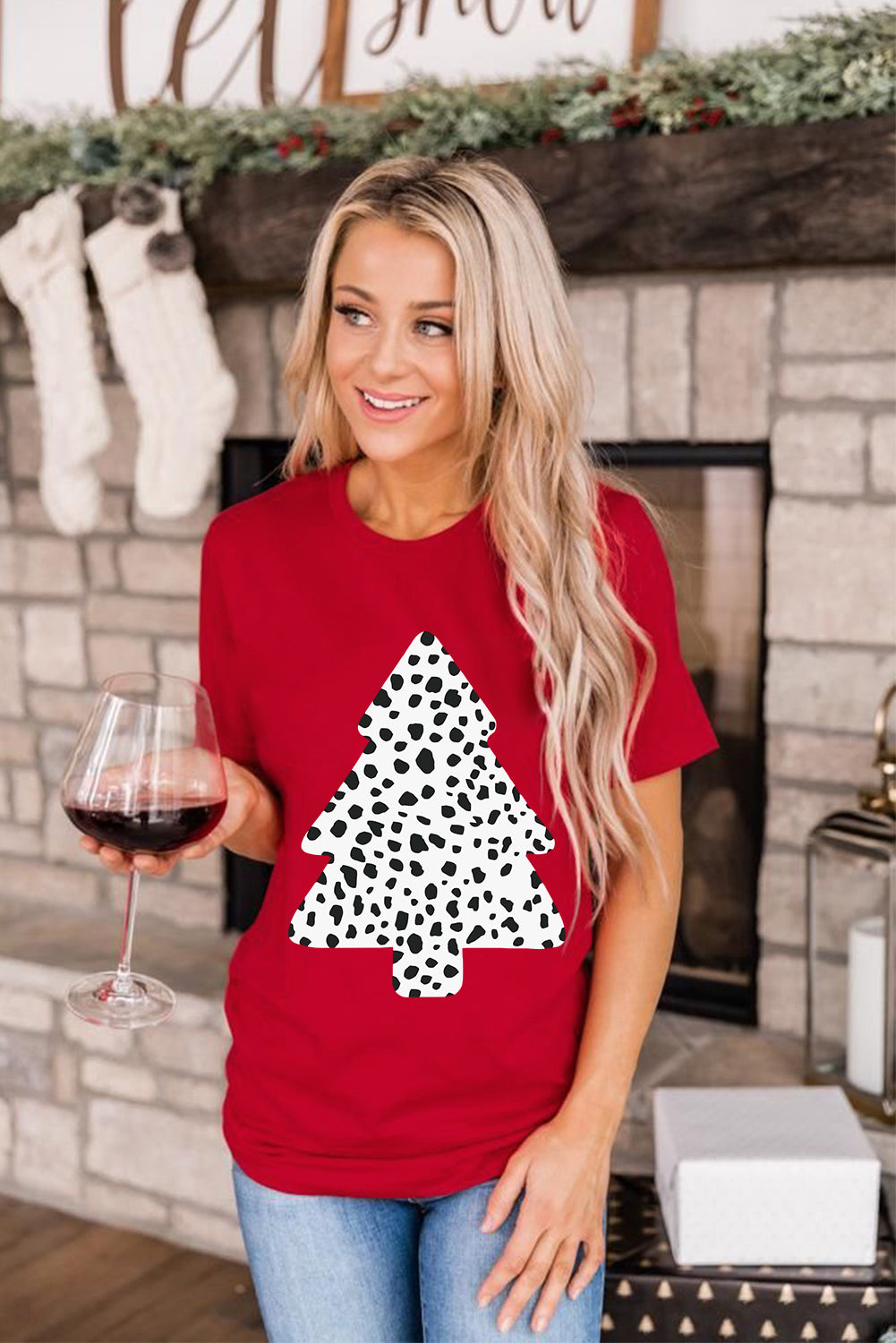 Leopard Christmas Tree Print Short Sleeve Graphic Tee