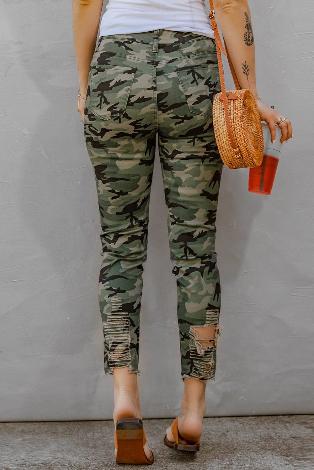 Green Camouflage Hollow out Skinny Jeans with Pocket