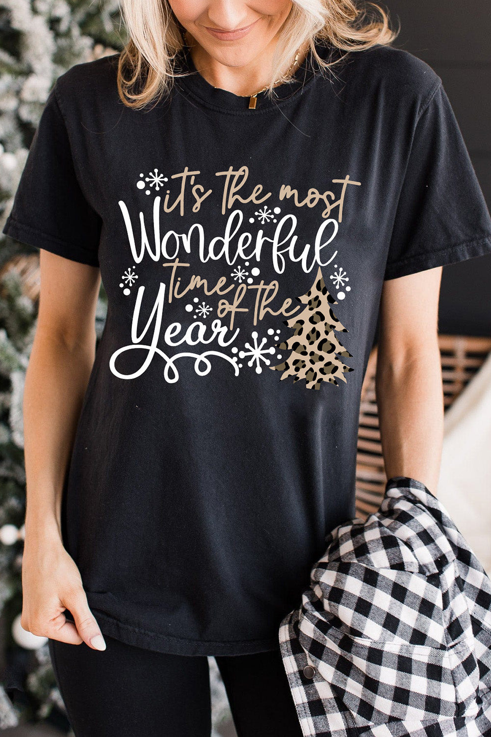 Wonderful Christmas Season Leopard Graphic Tee