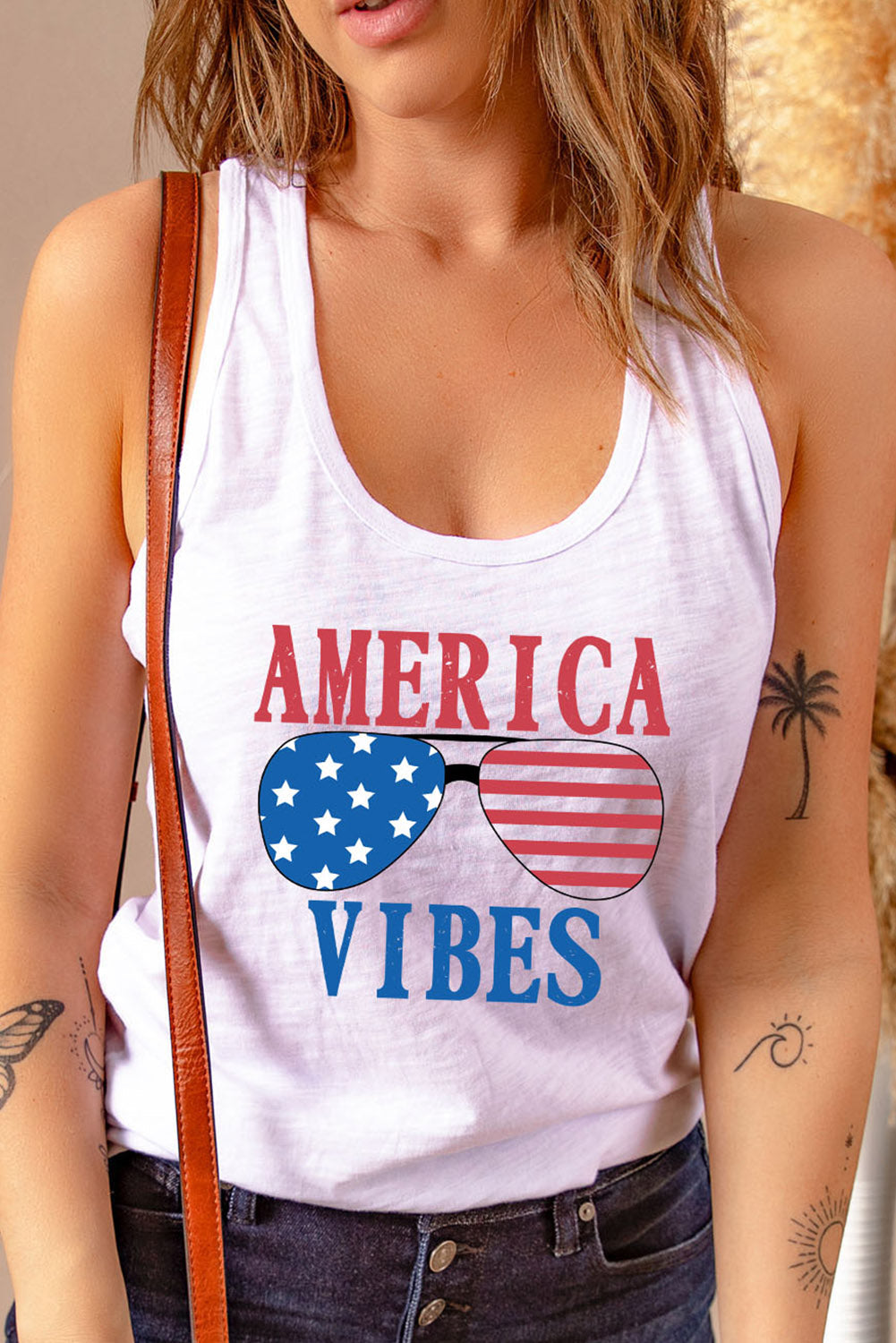 AMERICA VIBES Sunglass Graphic Print Racerback Tank Top