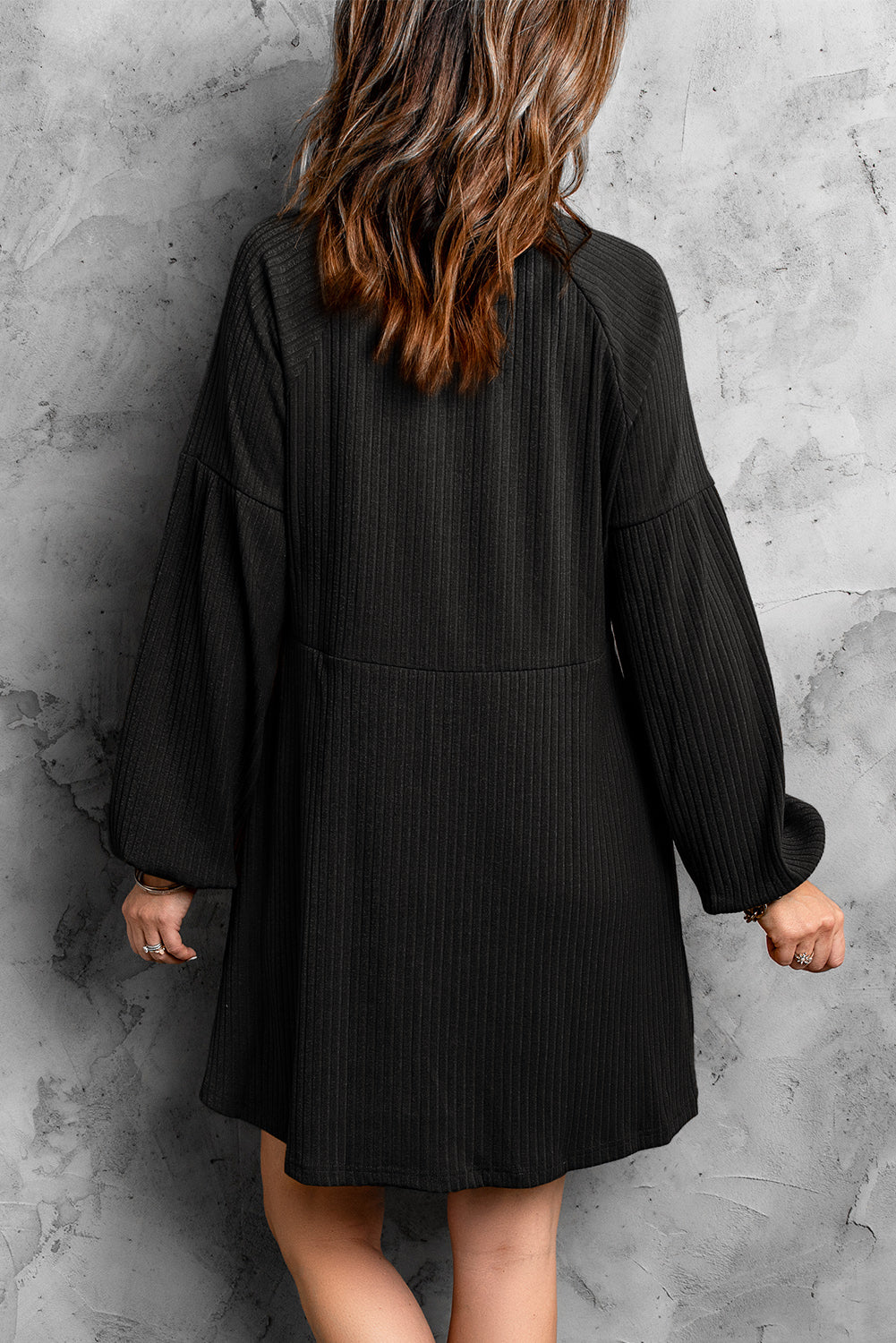 Black Round Neck Empire Waist Ribbed Knit Dress