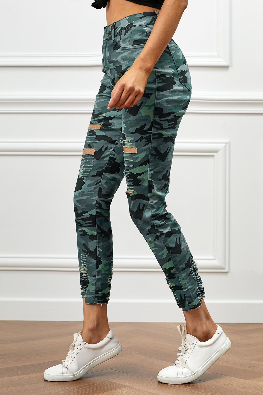 Green Camouflage Hollow out Skinny Jeans with Pocket