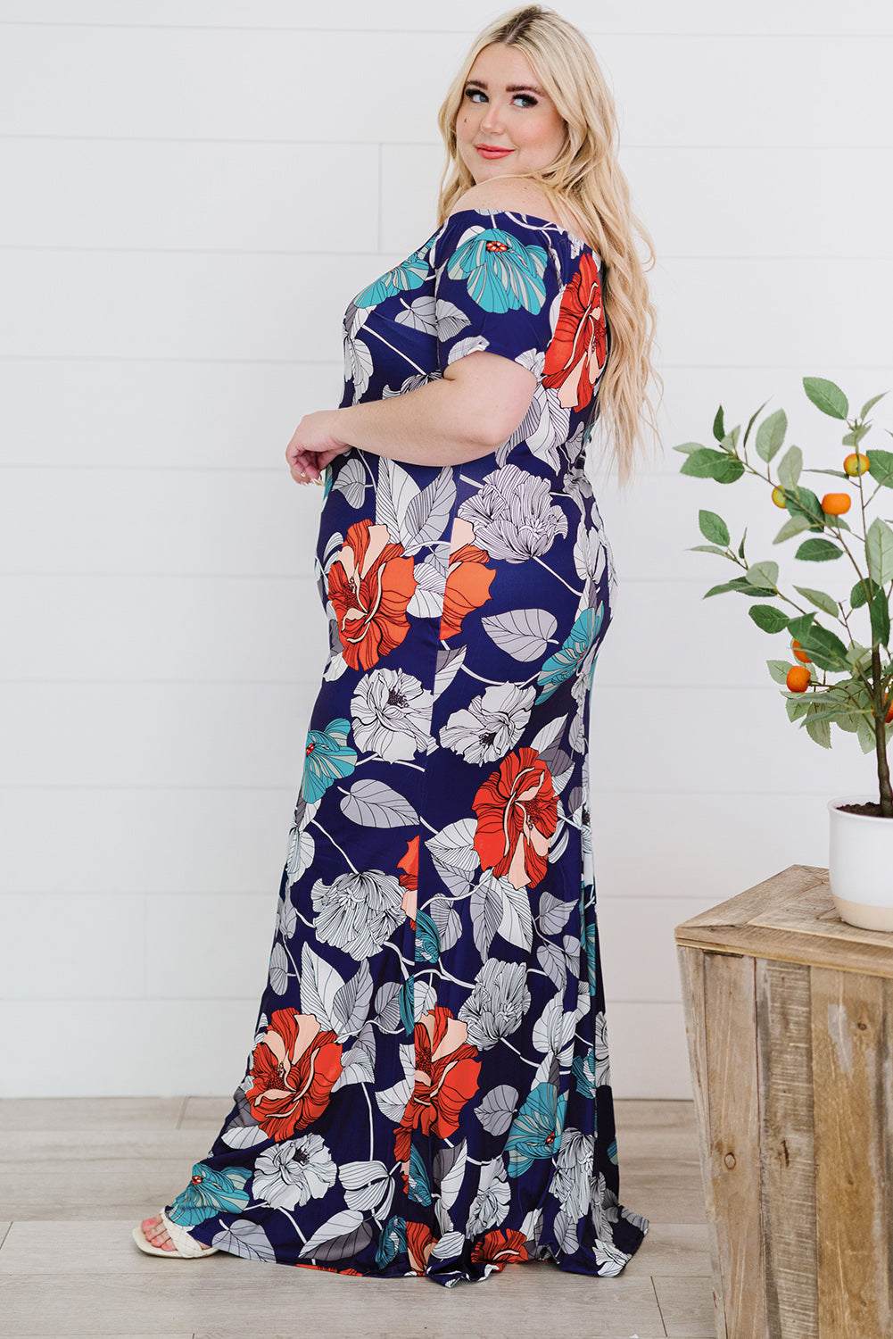 Green Off-the-shoulder Floral Print Plus size Maxi Dress