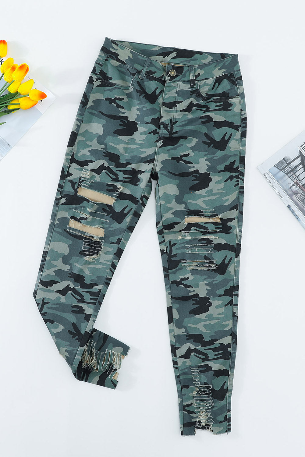 Green Camouflage Hollow out Skinny Jeans with Pocket