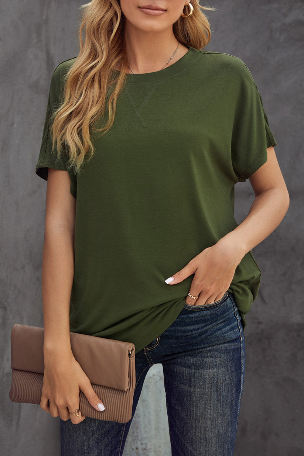 Green Round Neck Short Sleeve Solid Color Tee