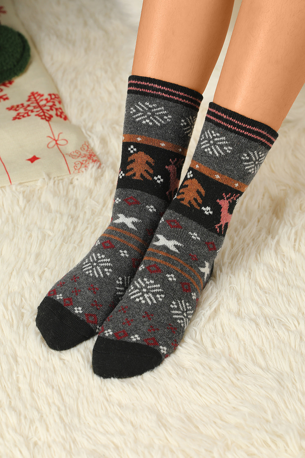 Multicolor 5 Pairs Christmas Reindeer Snowflake Pattern Socks